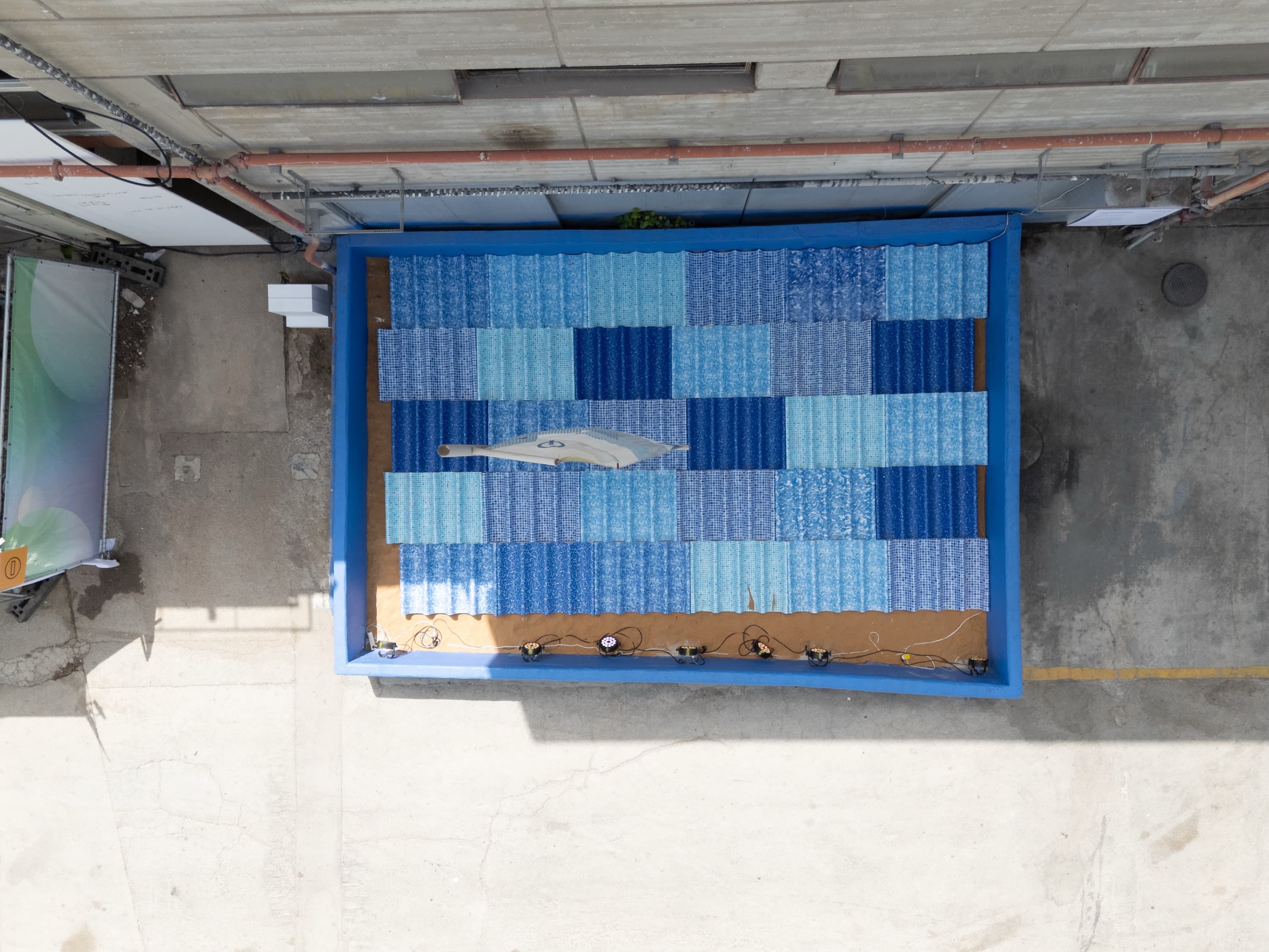 A Sail on the Horizon — image 4